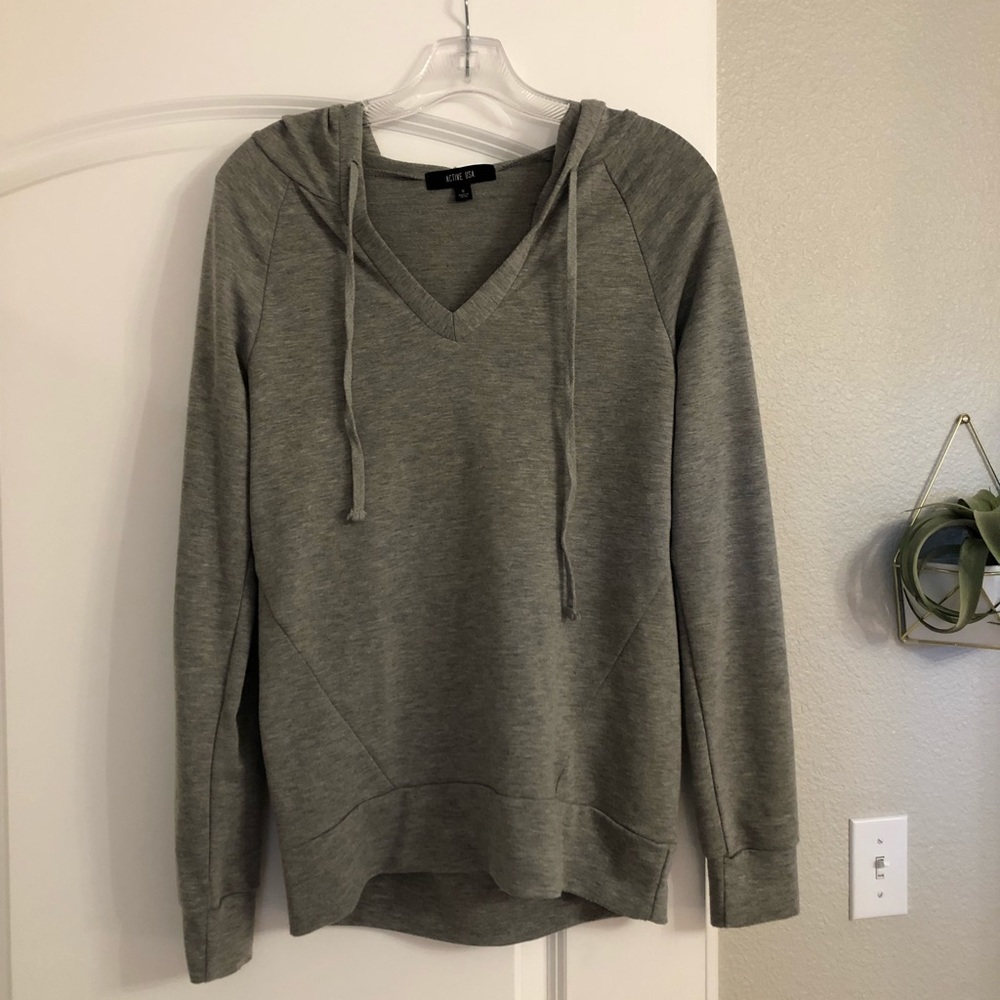 Grey Sweatshirt